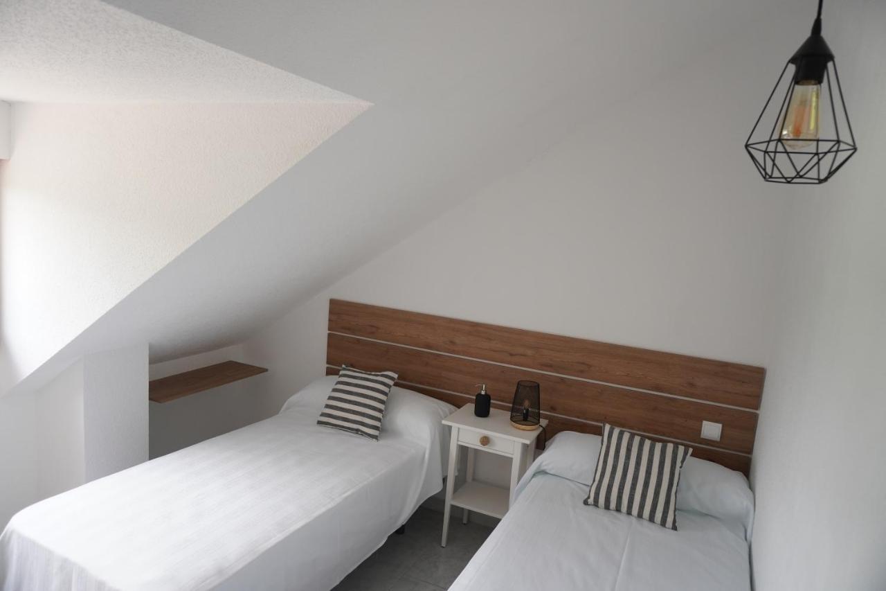 Hostal La Biela 43 Galizano Dış mekan fotoğraf